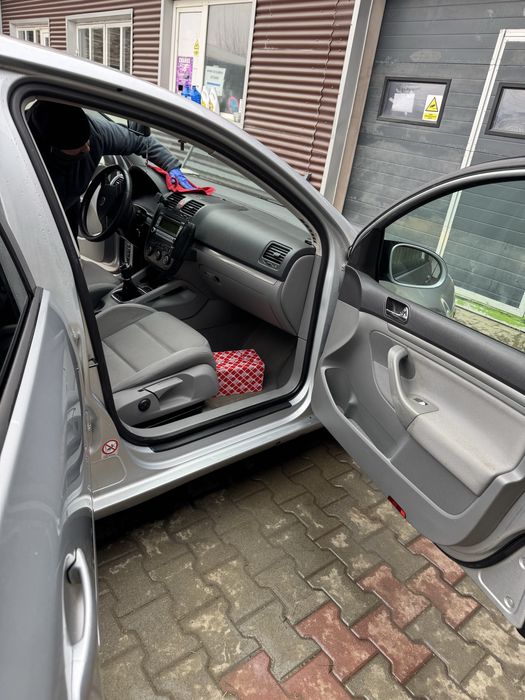 De vanzare  golf 5 1.9 diesel