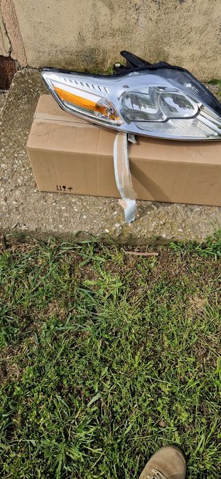 Far dreapta nou FORD MONDEO MK4