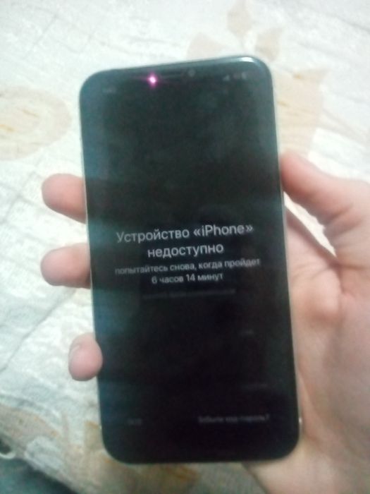 Продам айфон 11..