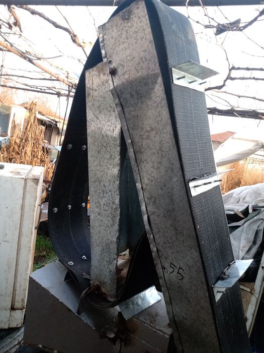 Машина за рязане на дърва и храсти