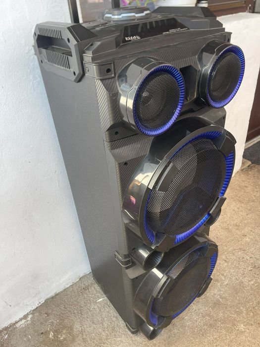 Boxa portabila ibiza sound nu mai am telecomanda si microfon  astept oferte de la dumneavoastra sau si schimb