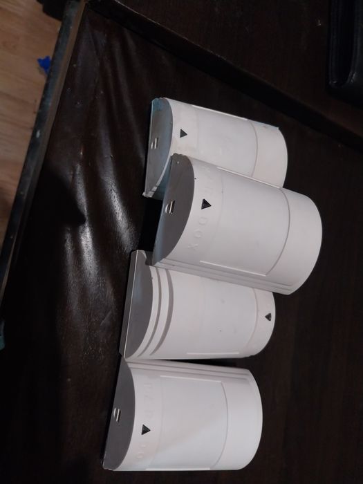 Датчици Paradox 4 броя.