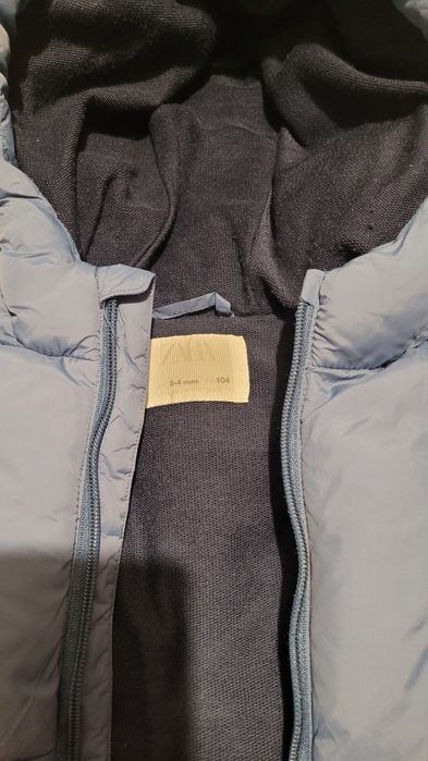 Vesta + geaca zara  marimea 98/104