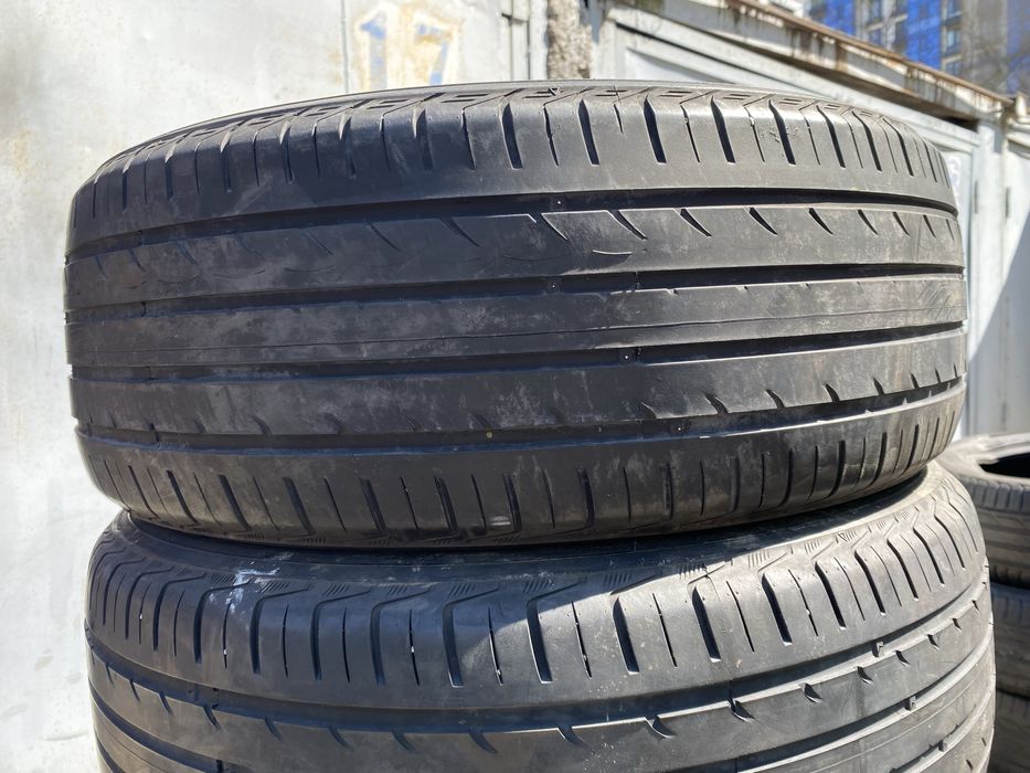 Шины 215/55/17 пара бу
