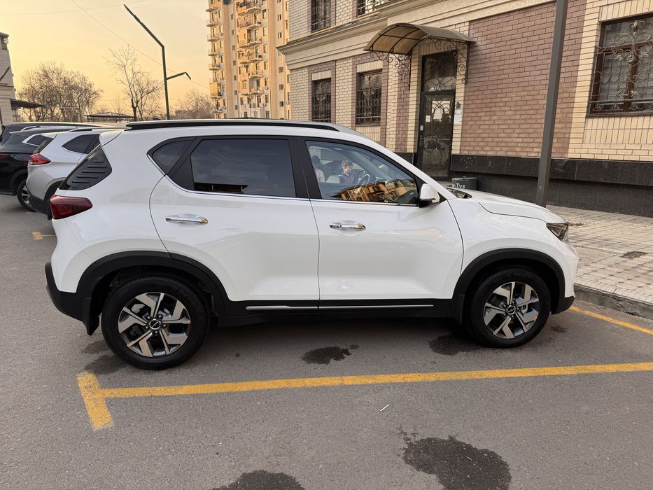 Kia Sonet full pozitsa 6000 km masla xolati 2024 Yil