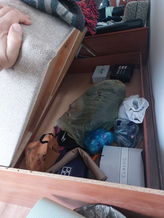 Продам кровать односпалку