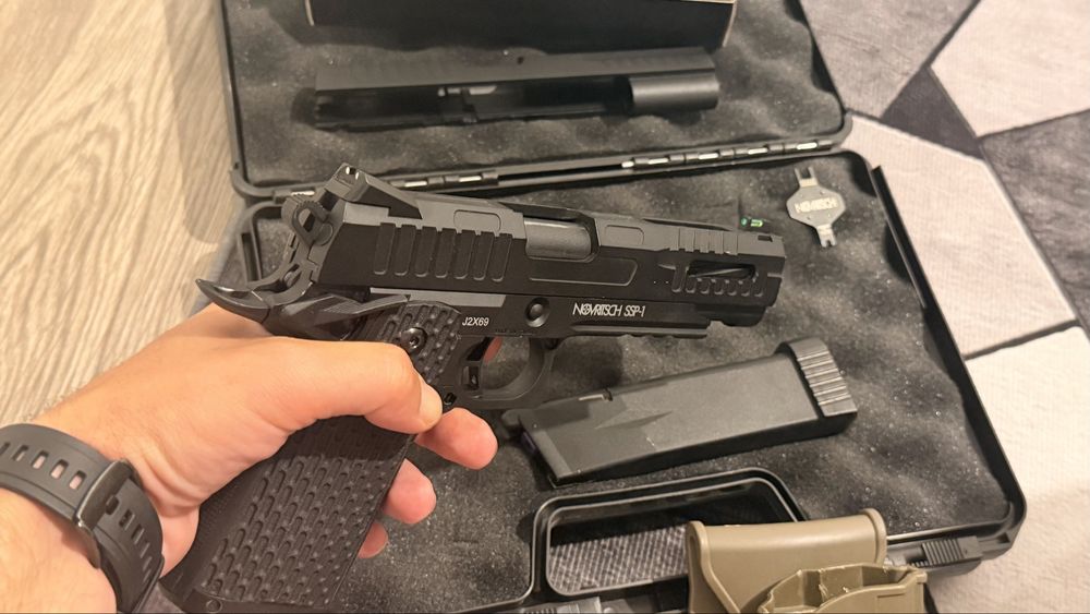Pistol airsoft novritsch SSP-1 CO2