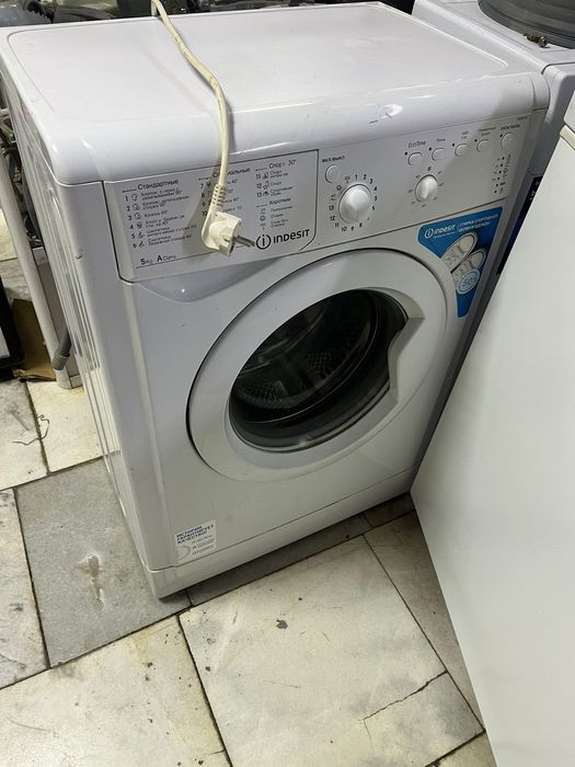 Продам стиральную машину