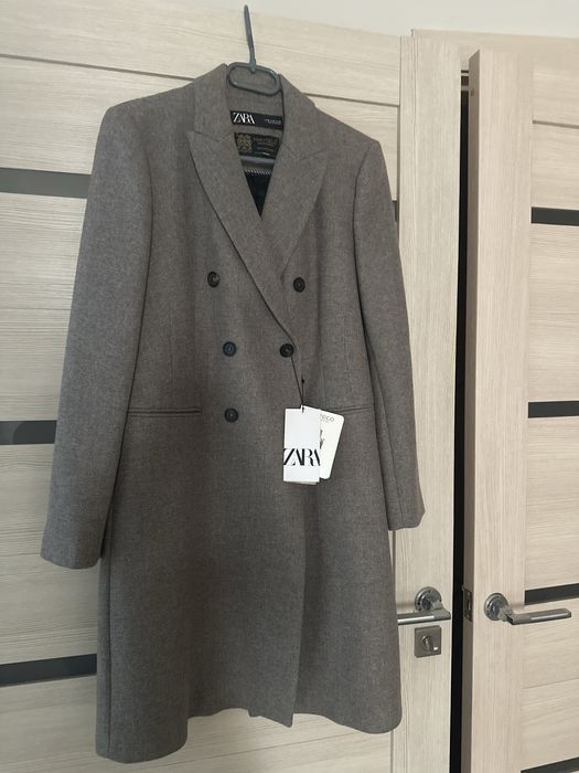 Пальто женское Зара продам
