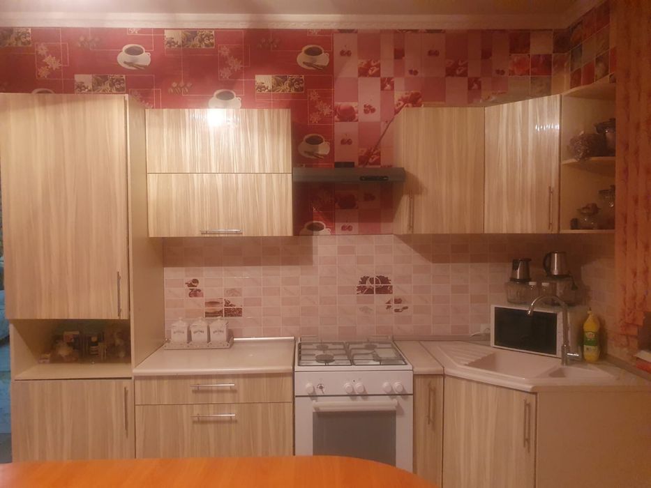 Кухонный  гарнитур