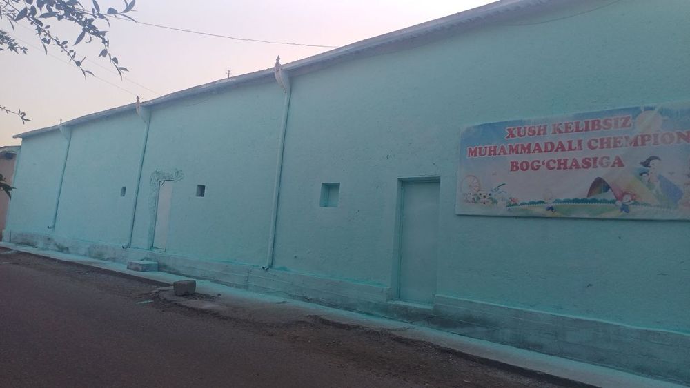 Уй сотилади Шахар марказида