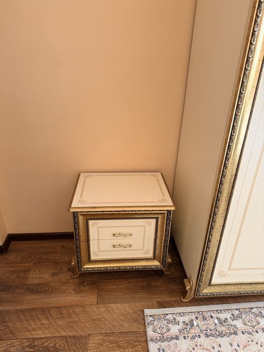 Спальный гарнитур Версаль