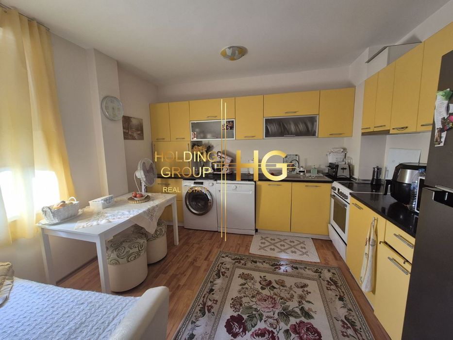 Продава се Тристаен апартамент в к.к. Св.Св. Константин и Елена - 100 кв.м за 2200 €/кв.м - Снимка #4