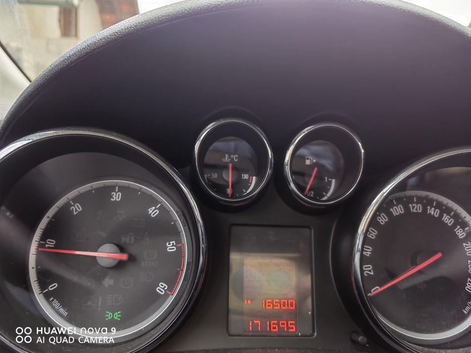 Vind  opel. Asta h 2011