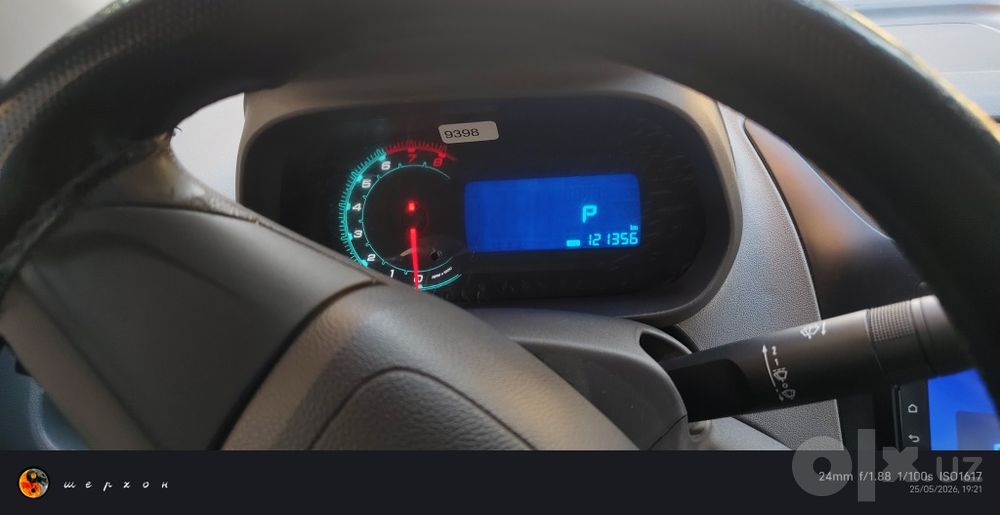 Автомашина срочно сотилади