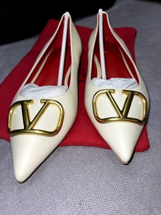 бели балерини на валентино равни обувки естествена кожа valenitno