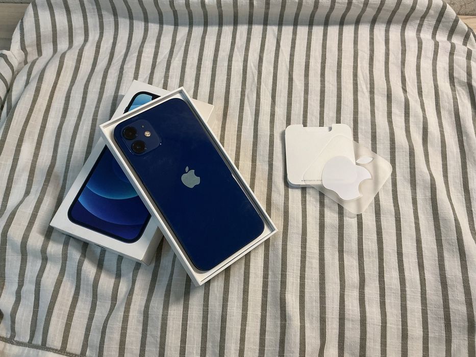 iPhone 12, 128 GB, темно синий