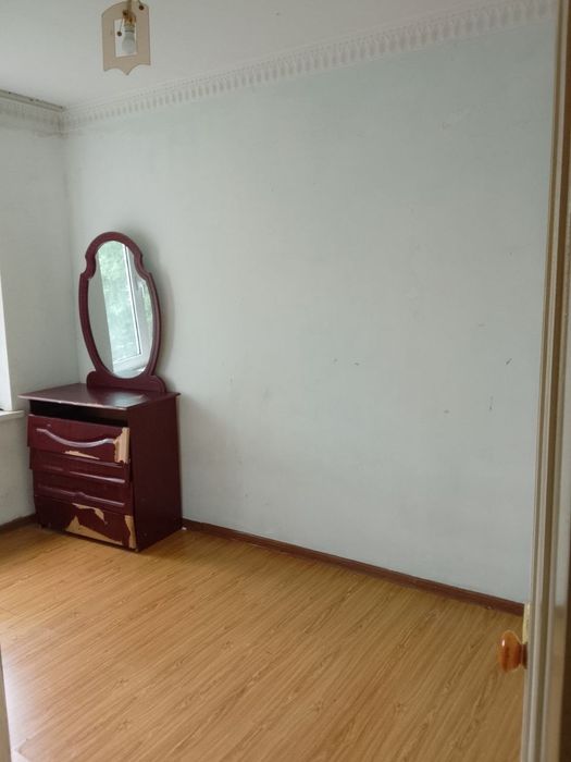 Срочно сдается.  Алгоритм Гулистон 3 х комнатная