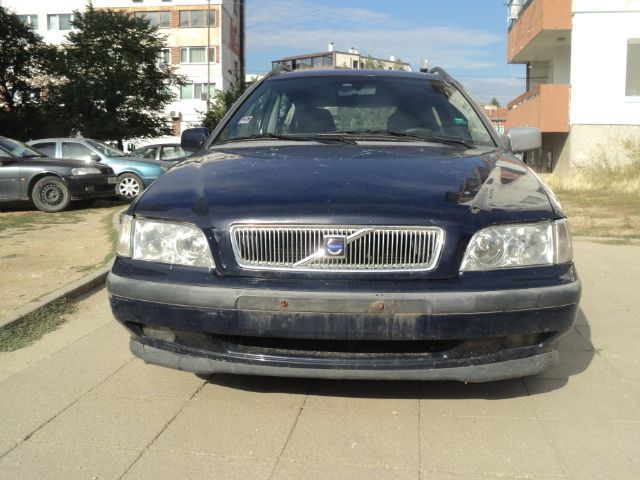 Волво 2бр. V40 1.9D 95hp.1.9TD 90hp. Части