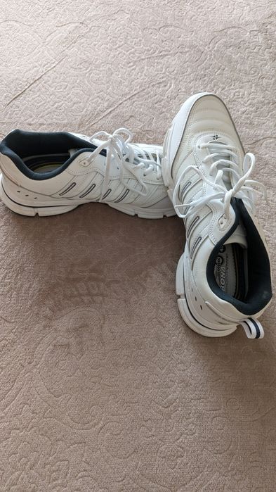 Кроссовки мужские