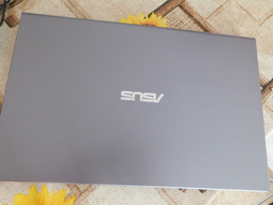 Asus VivoBook X515UA