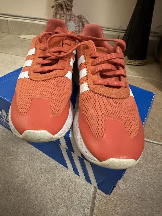 Дамски Маратонки Adidas