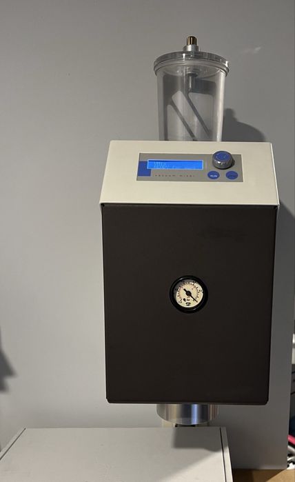 Зъботехническа Вакуум бъркалка