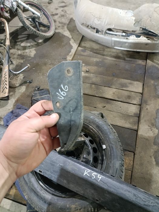 Продам защиту двигателя гольф 4