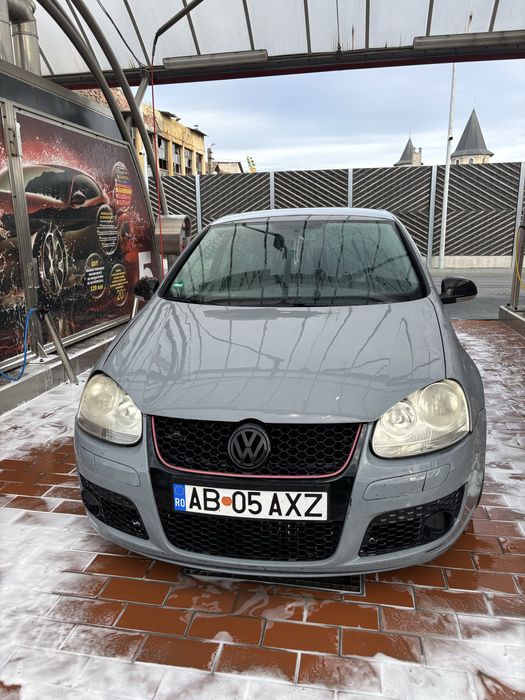 Vand golf 5 gt 220 cp