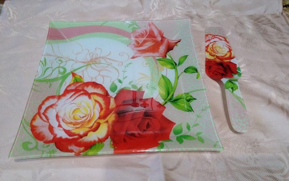 Продам посуду на подарок