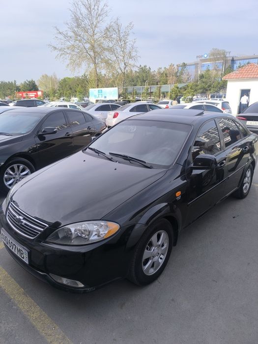 Gentra 2022 Qora 3-Poz Avtomat Avro Kredit 1 kunda 14% dan Passpor