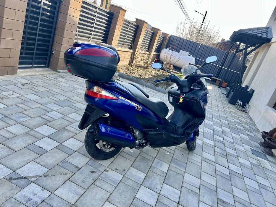 Suzuki burgman 125
