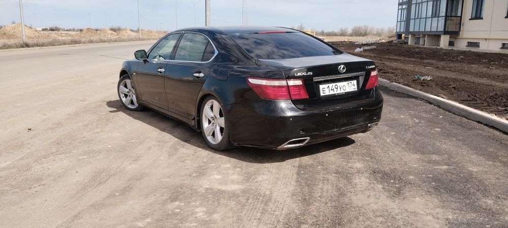 Продам Лексус ЛС 460