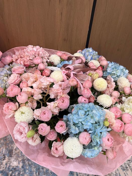 Продается букет большой