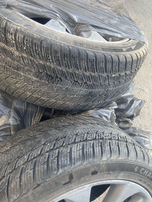 Диска R18  225/45/18  зимные шины