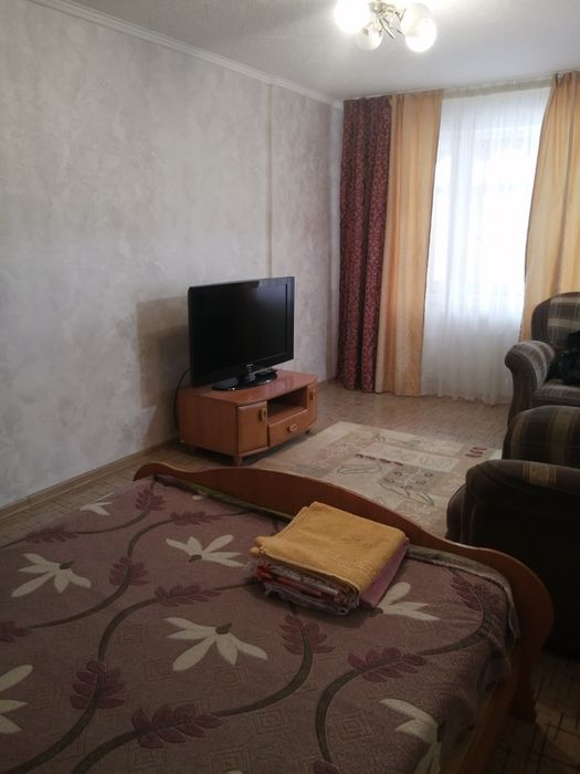 Понедельно 1,5 квартиры