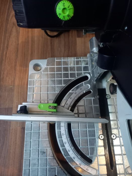 Circular Festool Sym 70 E
