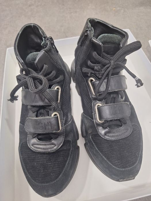 Обувки  Дарис и Нави