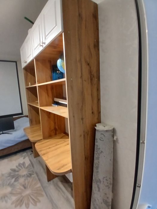 Продаю стол на двоих детей