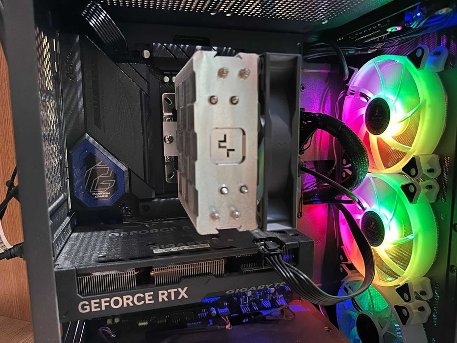 PC Gaming Ryzen 5 7600 / RTX 4060 Ti 16GB / 32GB DDR5