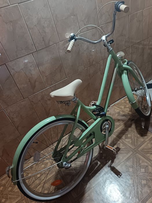 Vind. bicicleta  damă roti  pe24 noua