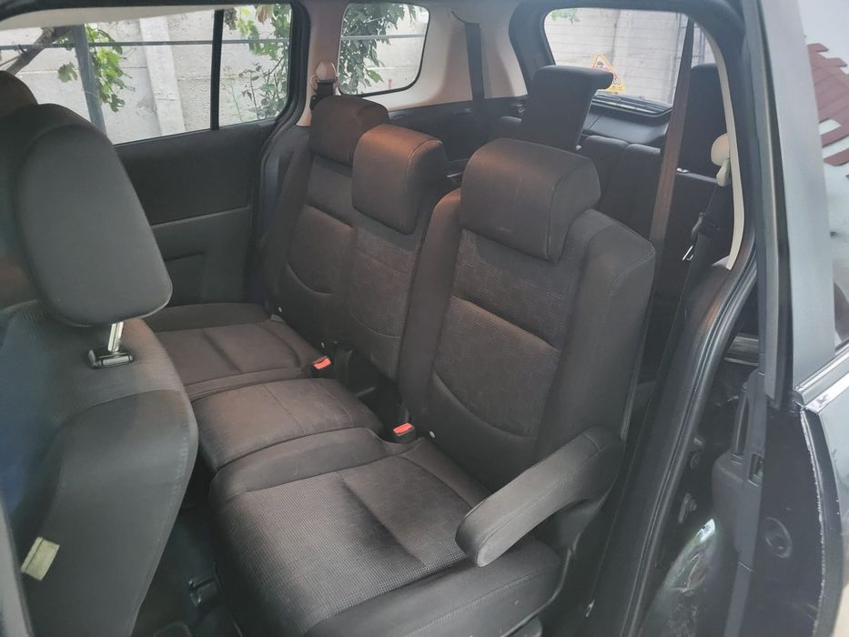 Mazda 5 -7 locuri