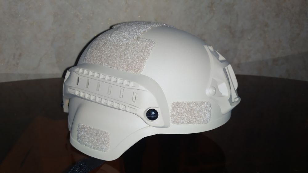 Каска военная новая Китай