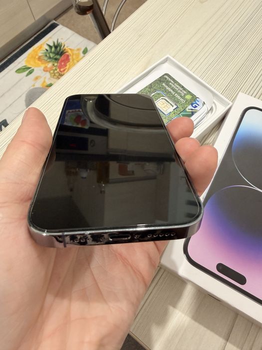 Iphone 14 pro deep purple