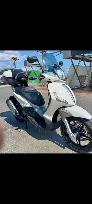 Scuter Piaggio Beverly 350 ST  ABS-ASR