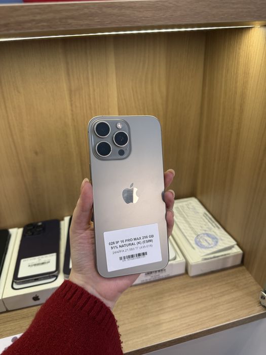 Iphone 16 pro max 256 gb e-sim