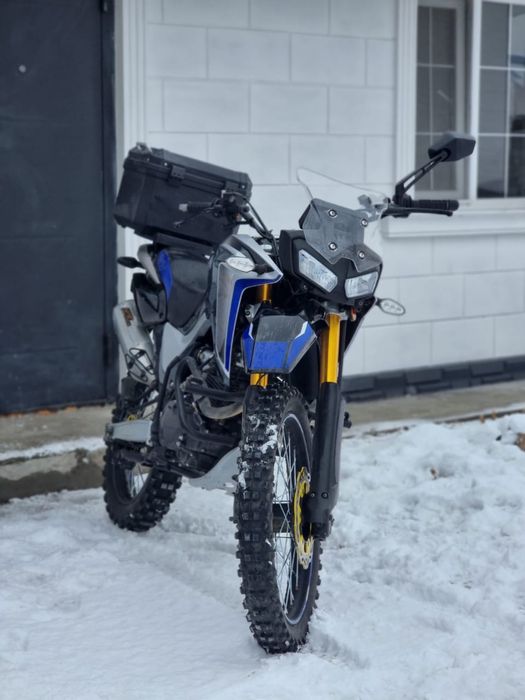 Мотоцикл турист  эндуро