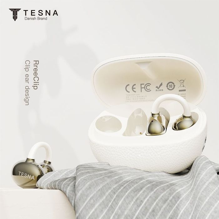 Беспроводные наушники клипсы TESNA EA16 белые