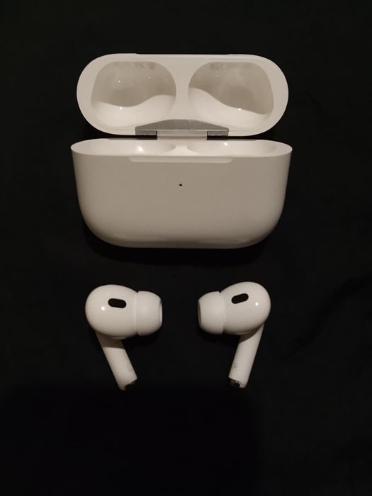 Airpods pro 2 продам срочно