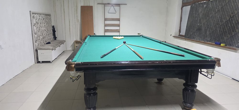 Столь белярдный продам